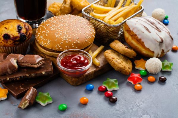 ADICCIÓN A LA COMIDA